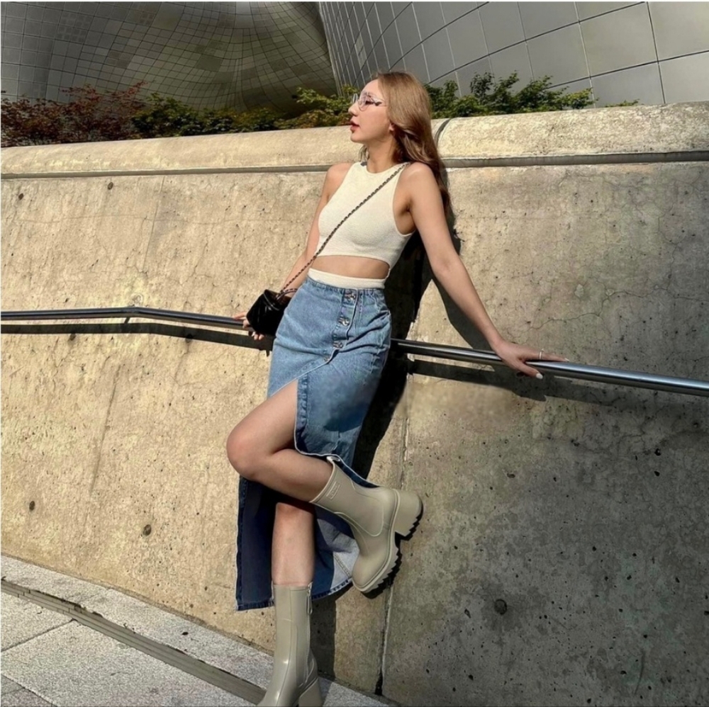 Zara denim skirt